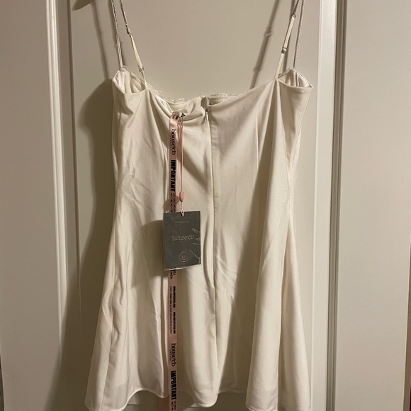 Grace - Off White House of CB dress - Picture 4 of 5